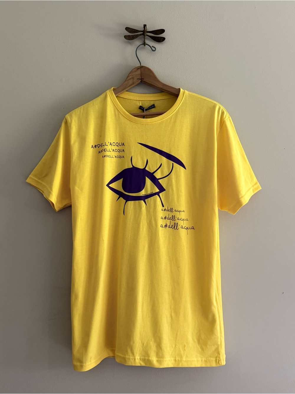 NWT A Dell’Acqua Yellow Graphic Art T Shirt Men’s XL
